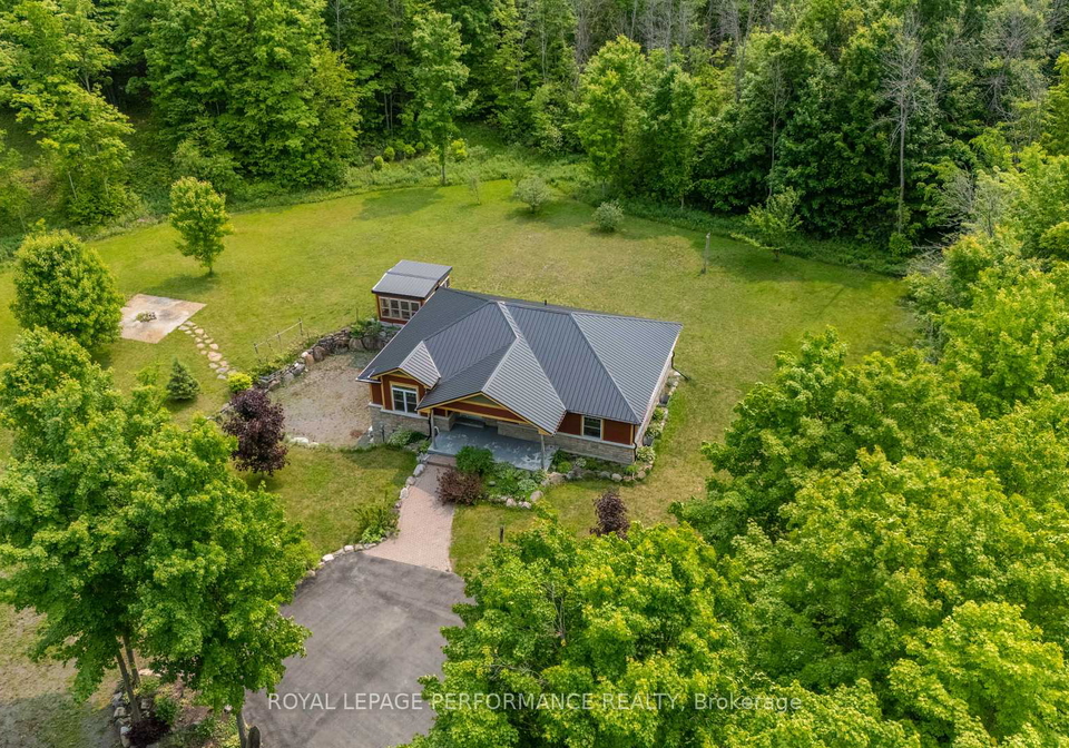 18780-beaverbrook-road-south-glengarry-ontario-x12193981