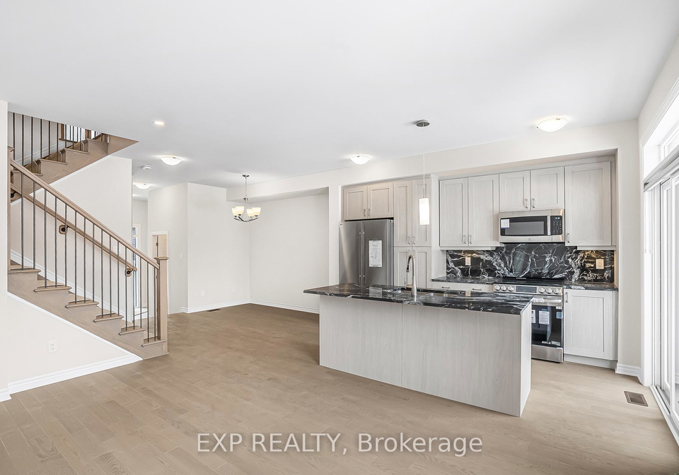 413-clubtail-private-ottawa-ontario-x12194024