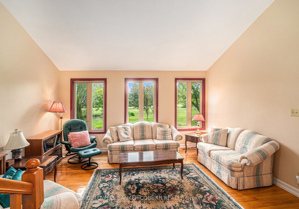 1025-hyndman-road-edwardsburghcardinal-ontario-x12194045