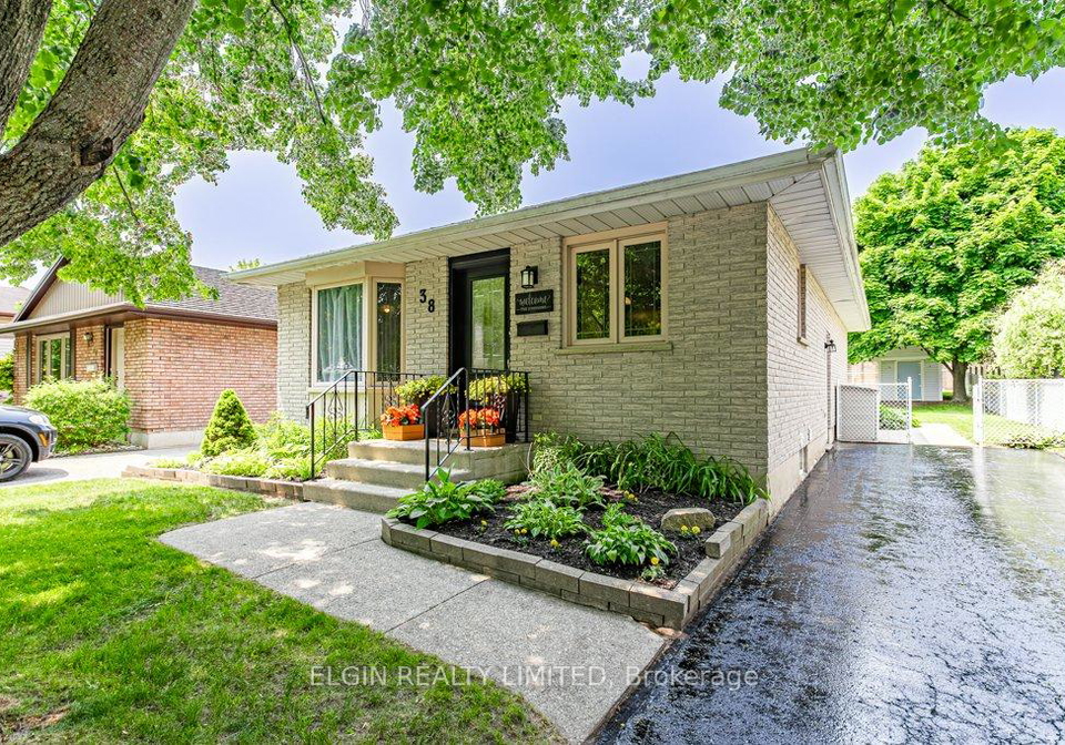 38-farmington-avenue-aylmer-ontario-x12194226