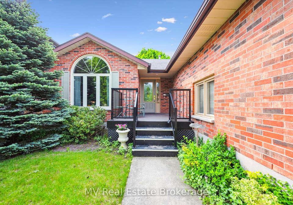 524-walker-street-centre-wellington-ontario-x12194268