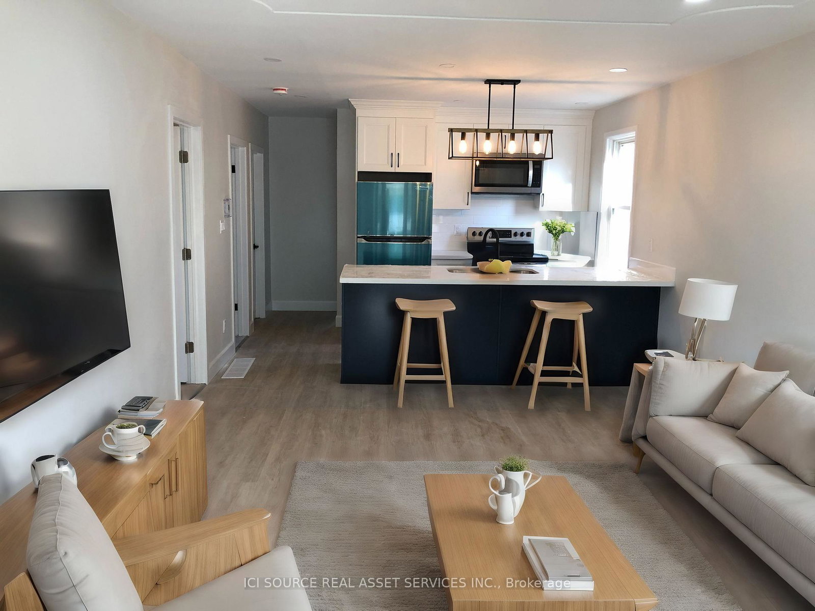 277-east-34th-street-hamilton-ontario-x12194322