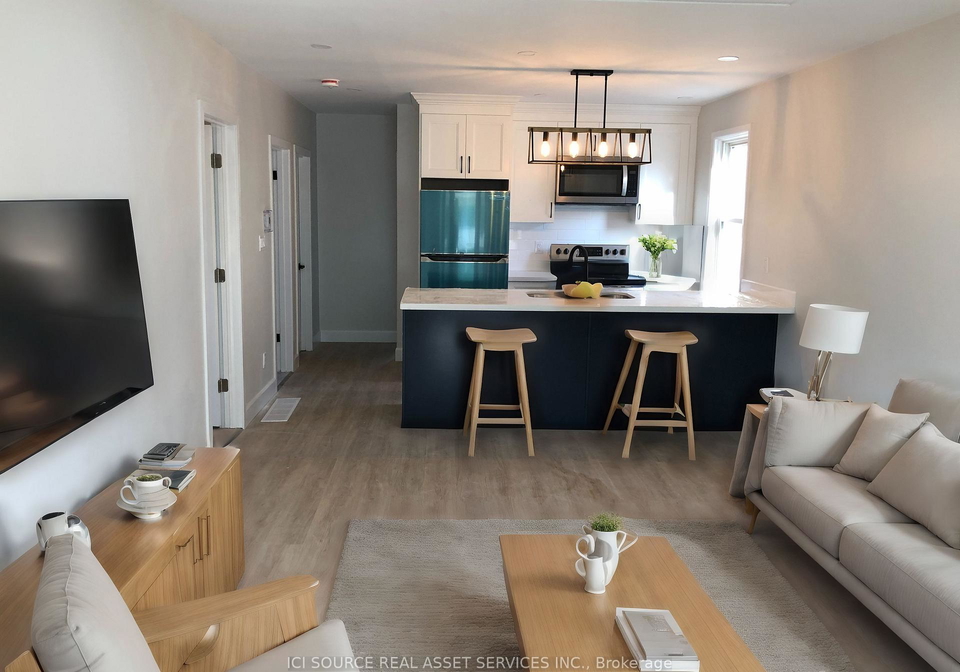 277-east-34th-street-hamilton-ontario-x12194322