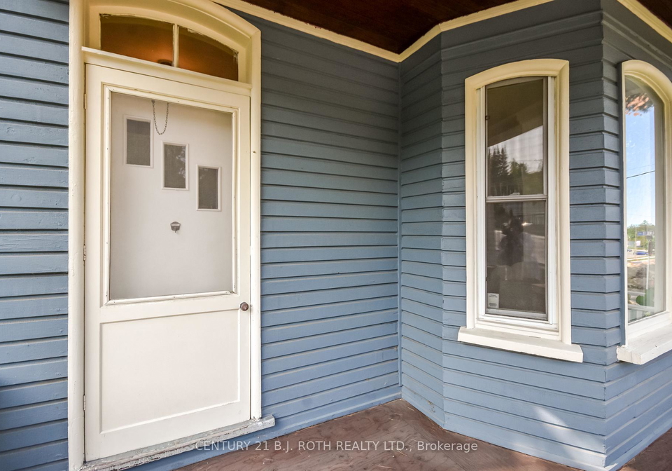 791-bay-street-gravenhurst-ontario-x12194338