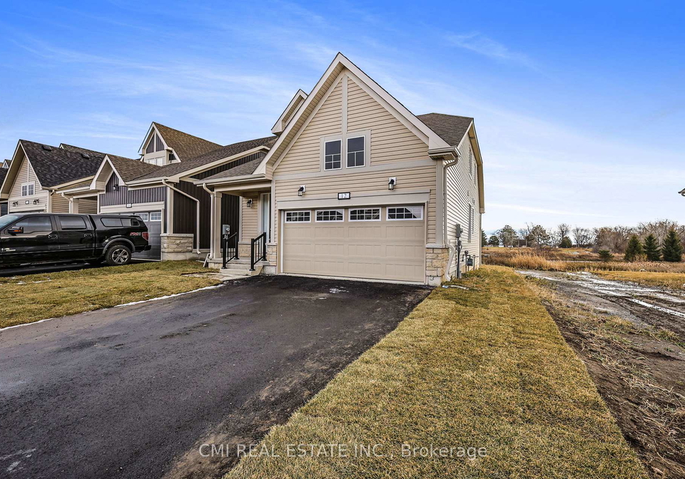 12-oakmont-drive-loyalist-ontario-x12194351