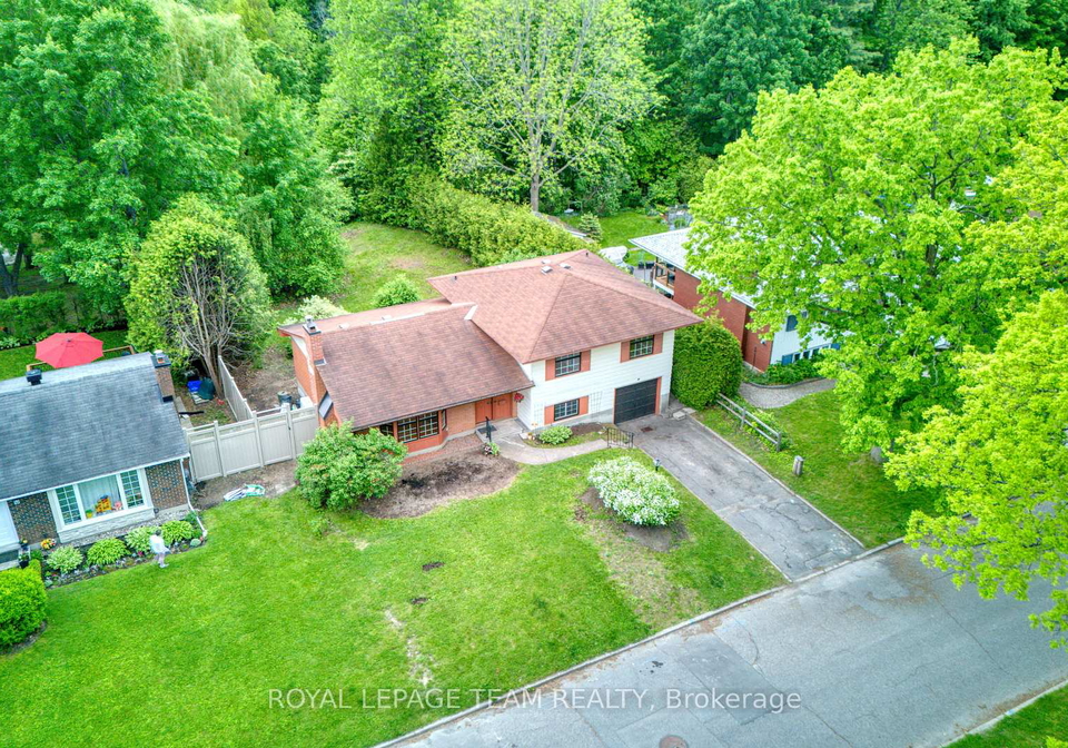 19-dayton-crescent-ottawa-ontario-x12194415