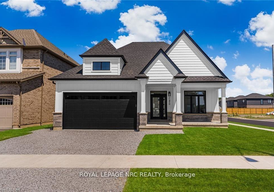 7490-sherrilee-crescent-niagara-falls-ontario-x12194465