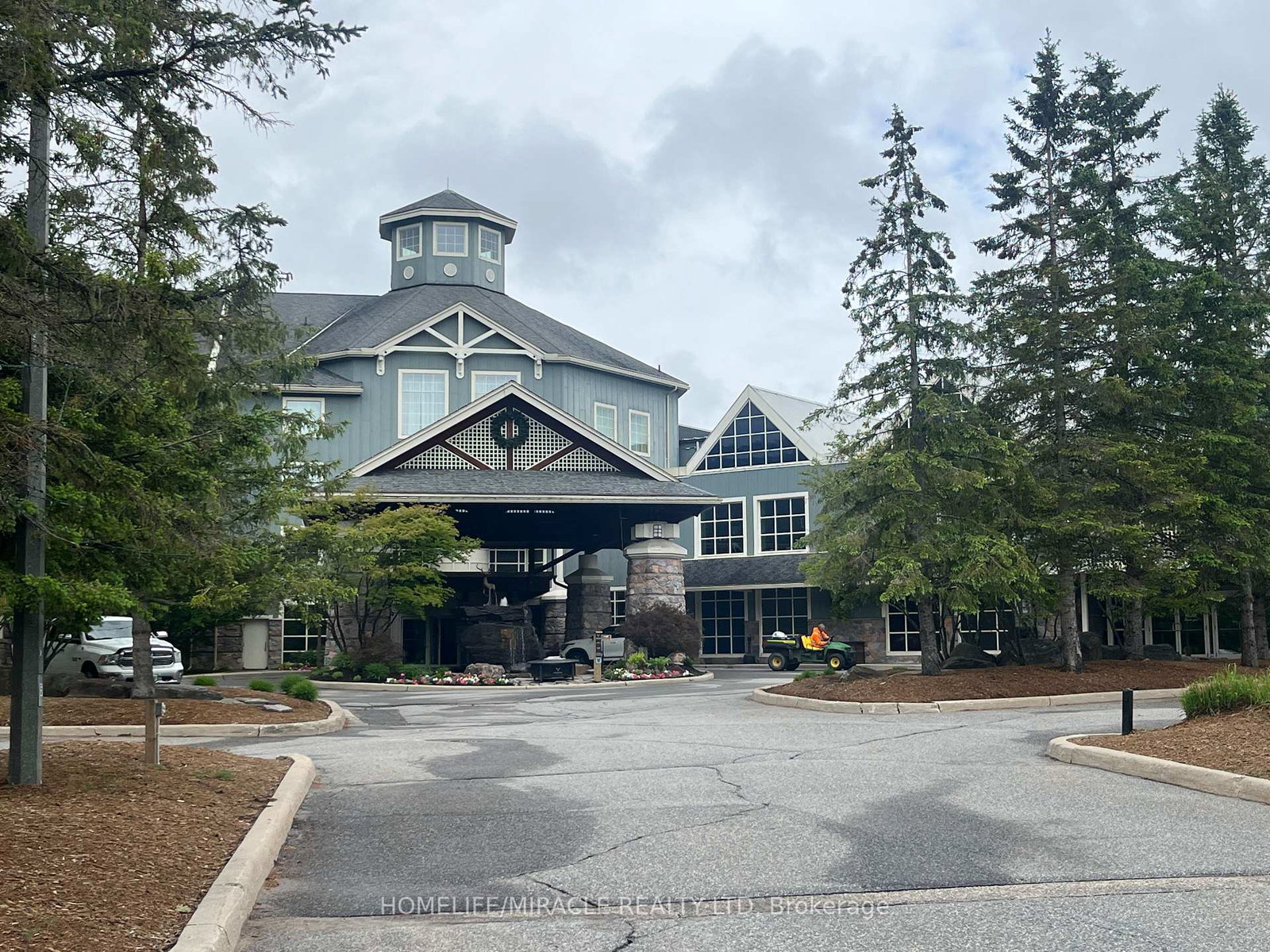 1235-deerhurst-drive-huntsville-ontario-x12194471