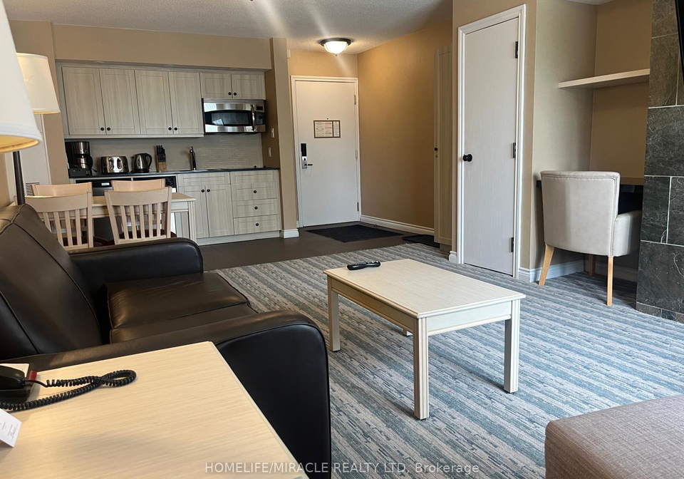 1235-deerhurst-drive-huntsville-ontario-x12194483