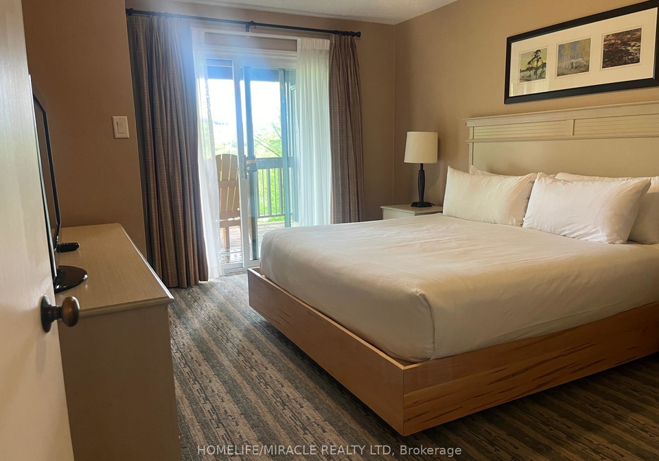 1235-deerhurst-drive-huntsville-ontario-x12194483