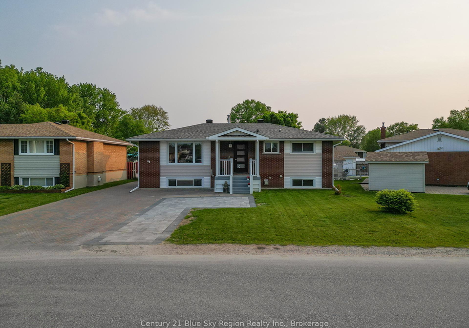 43-marshall-park-drive-north-bay-ontario-x12194529