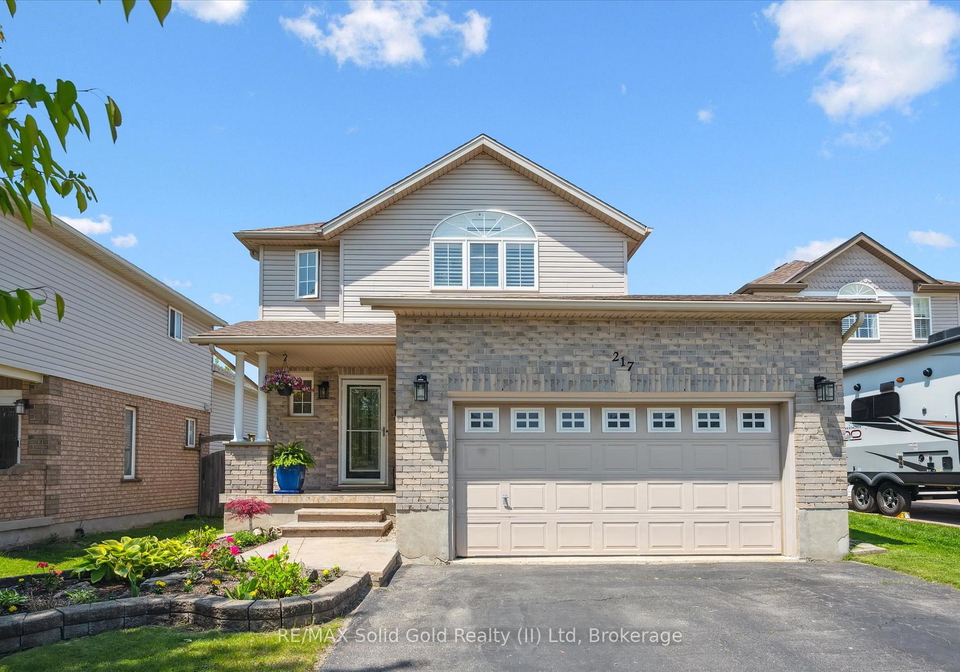 217-laurel-springs-court-kitchener-ontario-x12194535