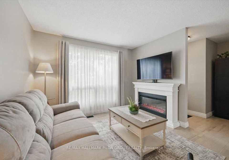 1358-bakker-court-ottawa-ontario-x12194553
