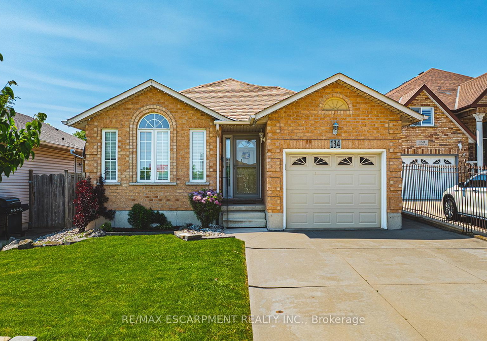 134-fieldway-drive-hamilton-ontario-x12194625
