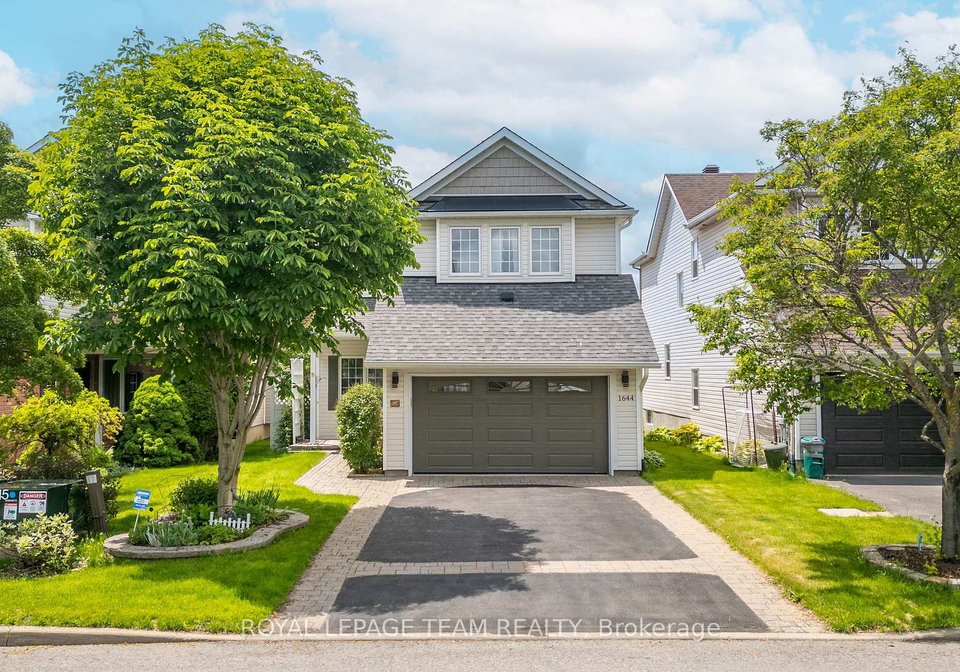 1644-agatha-street-ottawa-ontario-x12194697