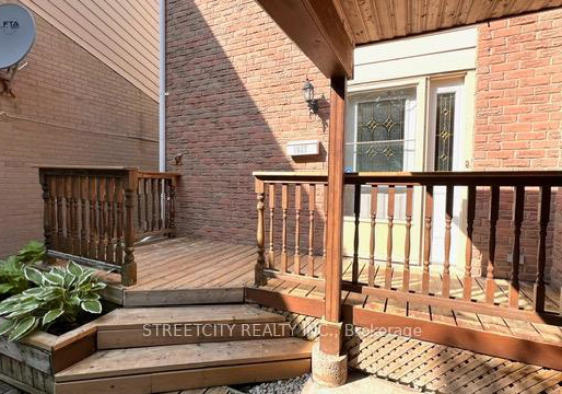 1827-aldersbrook-gate-e-london-north-ontario-x12194816