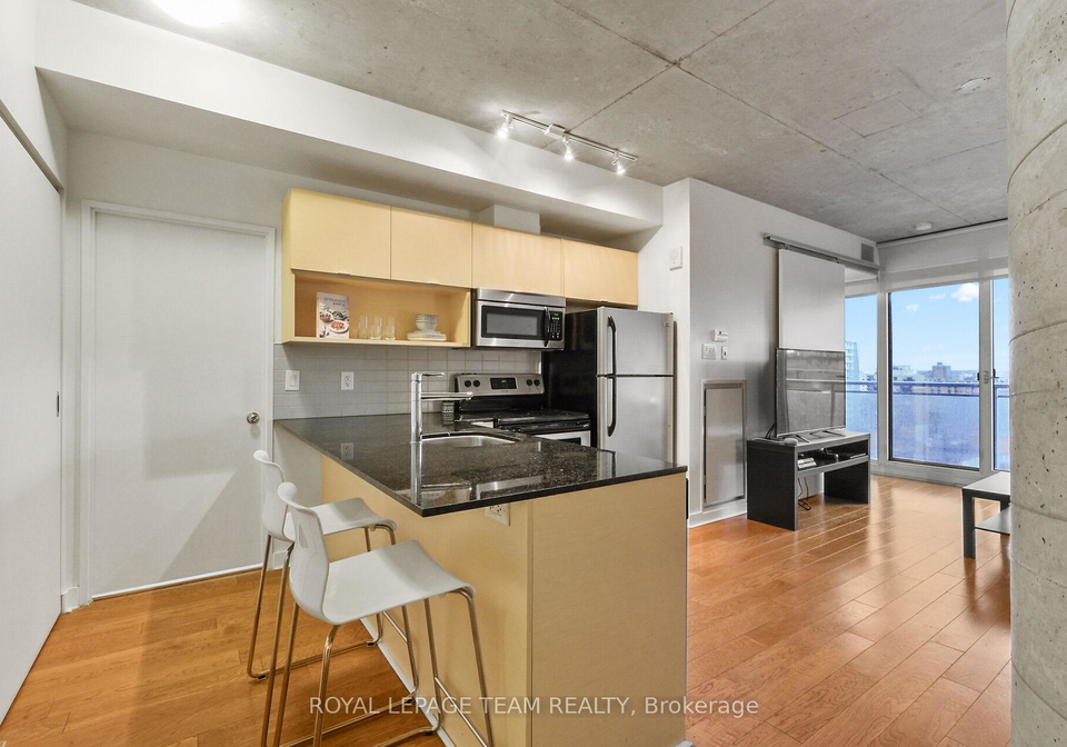 324-laurier-avenue-w-ottawa-ontario-x12194844