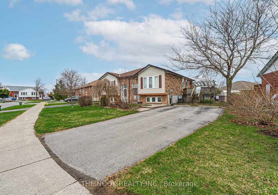 16-cottingham-crescent-kawartha-lakes-ontario-x12194881