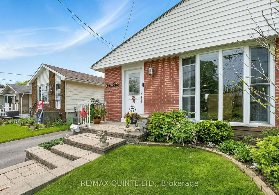 38-bocage-street-quinte-west-ontario-x12195353