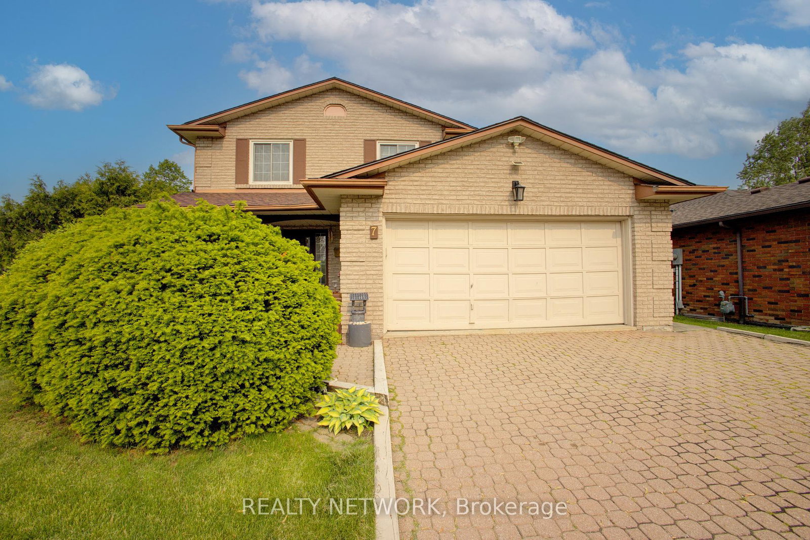 7-flamingo-drive-hamilton-ontario-x12195616
