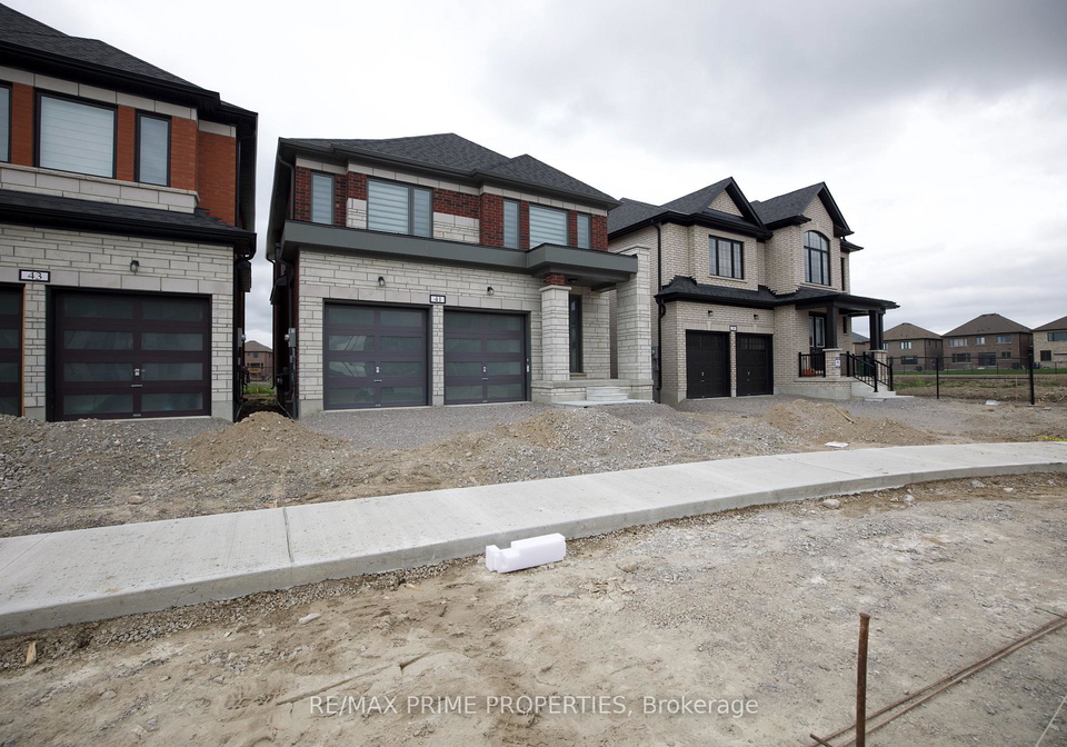 41-walters-street-kawartha-lakes-ontario-x12195618