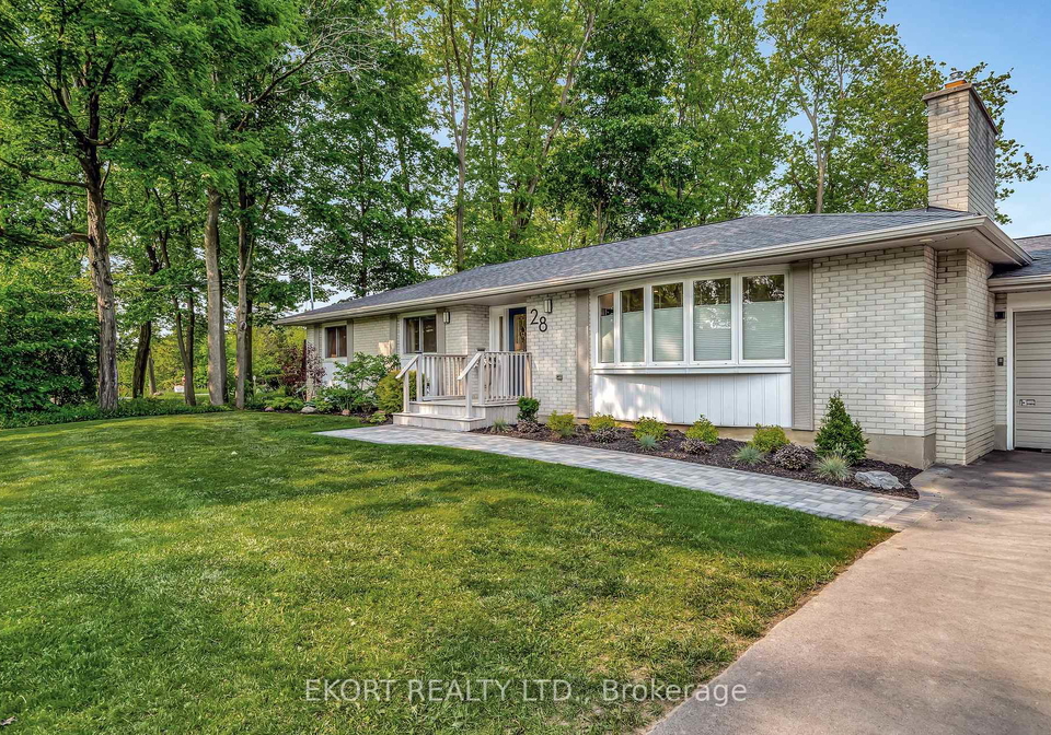 28-fenwood-crescent-prince-edward-county-ontario-x12196103
