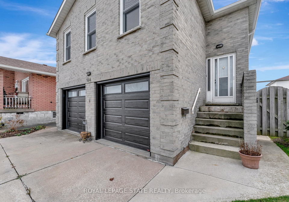 144-ravenbury-drive-hamilton-ontario-x12196147