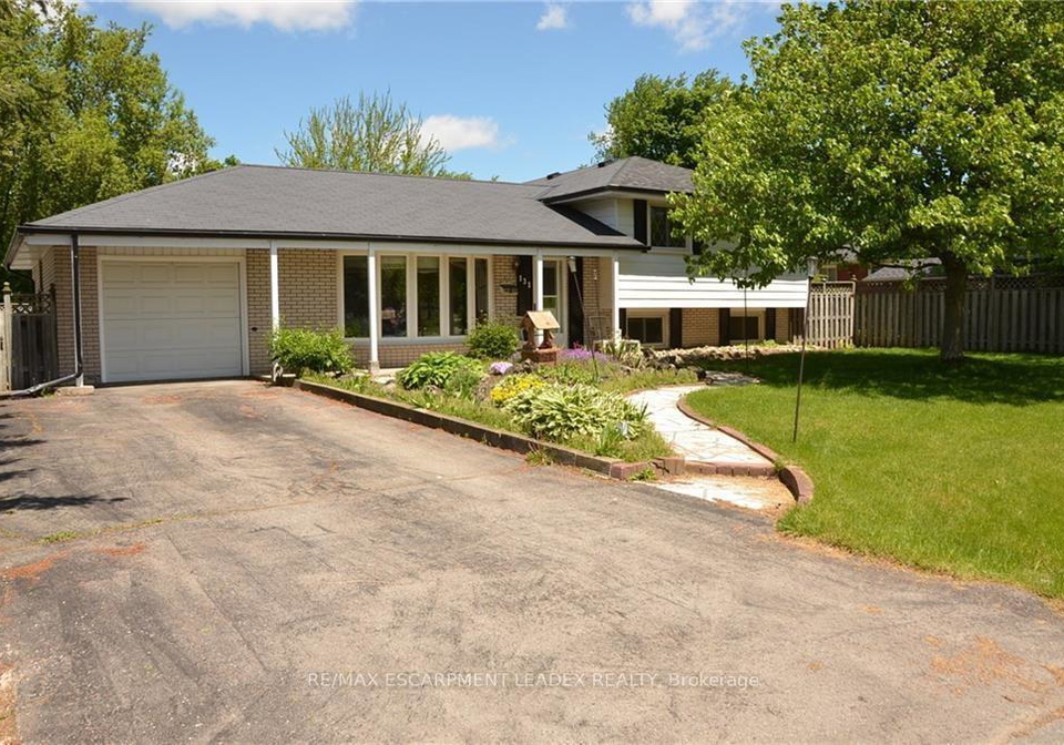 131-council-crescent-hamilton-ontario-x12196319