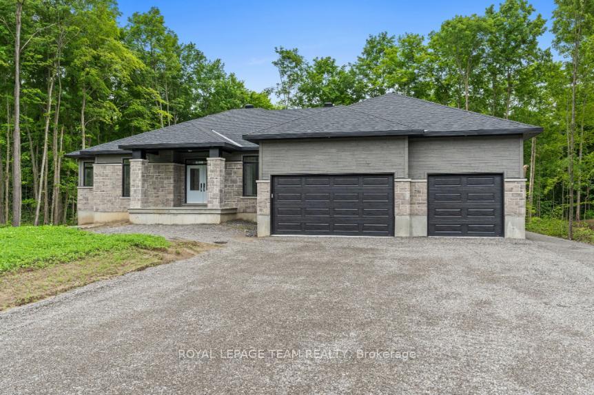 47-hogan-drive-mcnabbraeside-ontario-x12196350