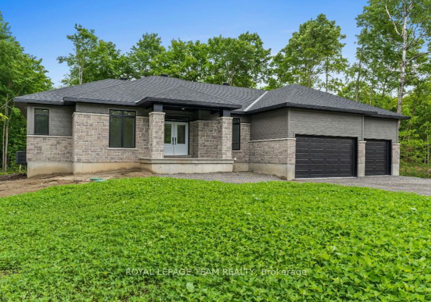 47-hogan-drive-mcnabbraeside-ontario-x12196350