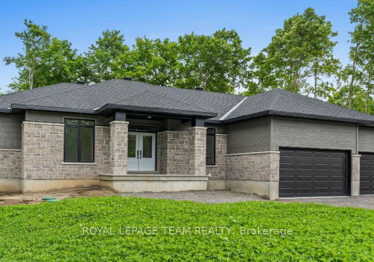 47-hogan-drive-mcnabbraeside-ontario-x12196350