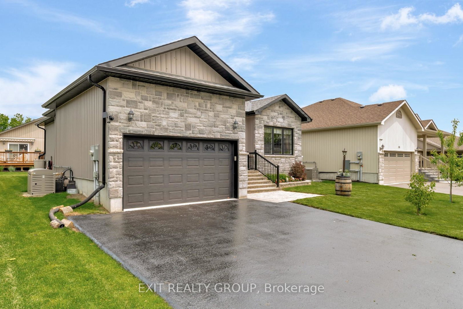 12-conger-drive-prince-edward-county-ontario-x12196415