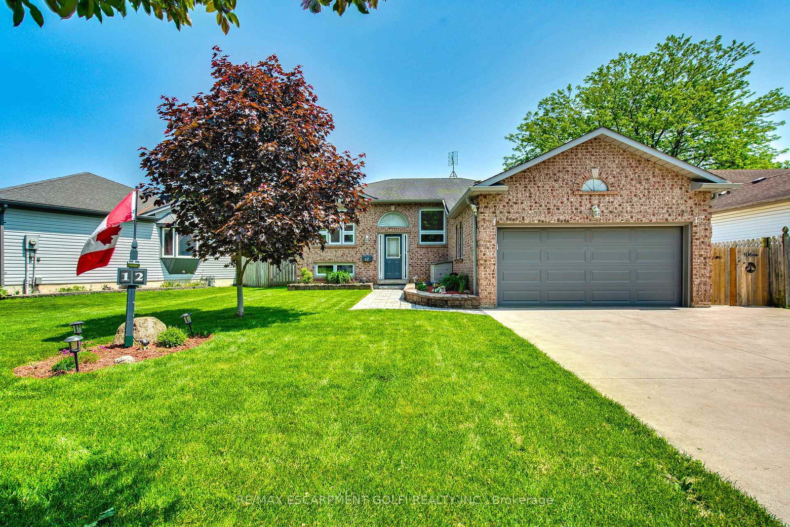 12-woodside-square-pelham-ontario-x12196454