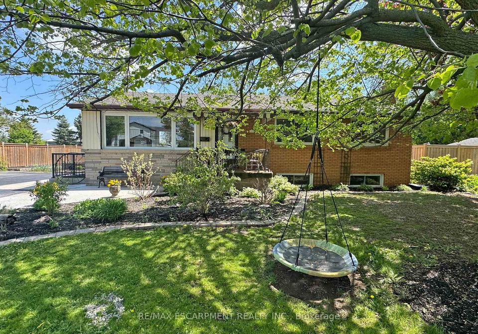 14-algonquin-avenue-hamilton-ontario-x12196624