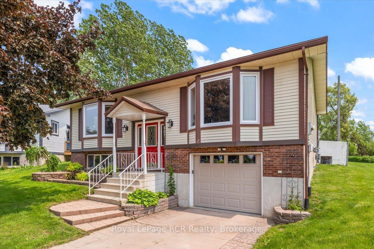 607-2nd-st-a-street-hanover-ontario-x12196894