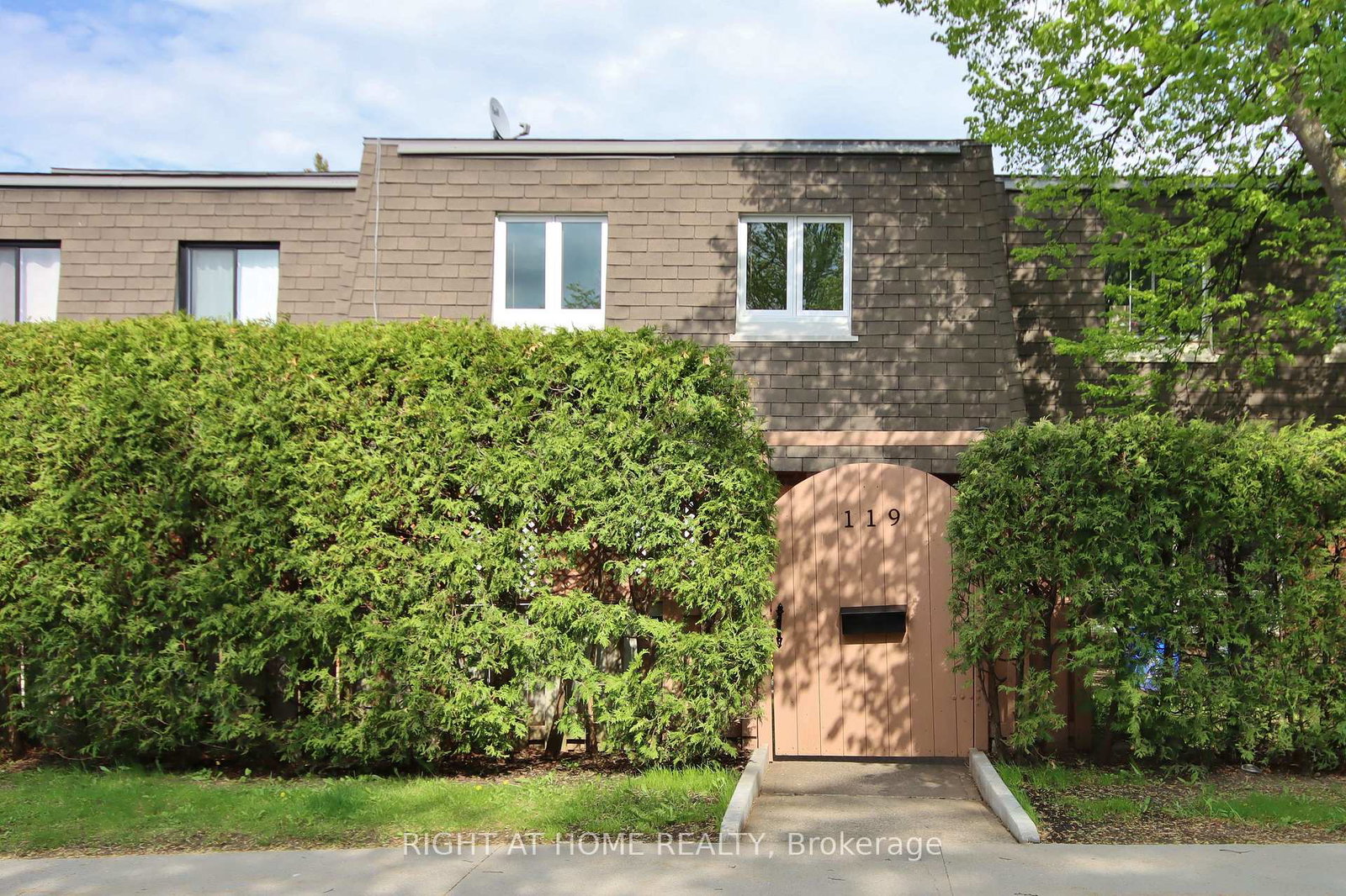 119-royalton-private-ottawa-ontario-x12197029
