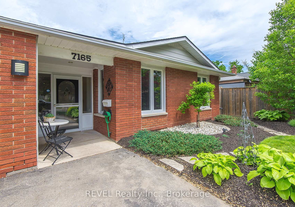 7165-dirdene-street-niagara-falls-ontario-x12197058