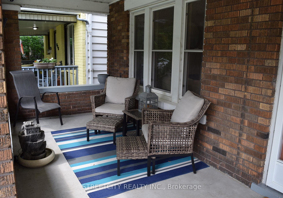 844-moy-avenue-windsor-ontario-x12197378