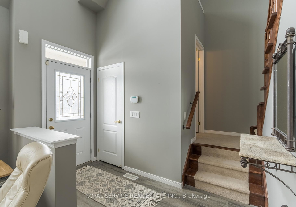 804-leslie-street-cobourg-ontario-x12197522