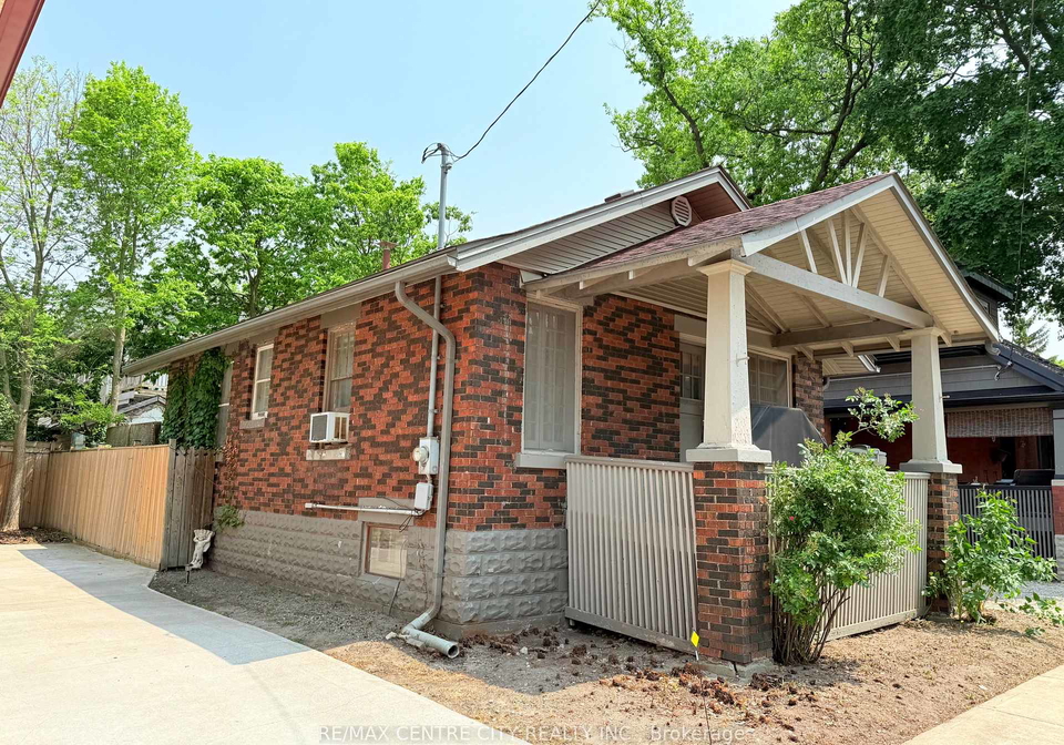 18-mackinnon-place-london-south-ontario-x12197599
