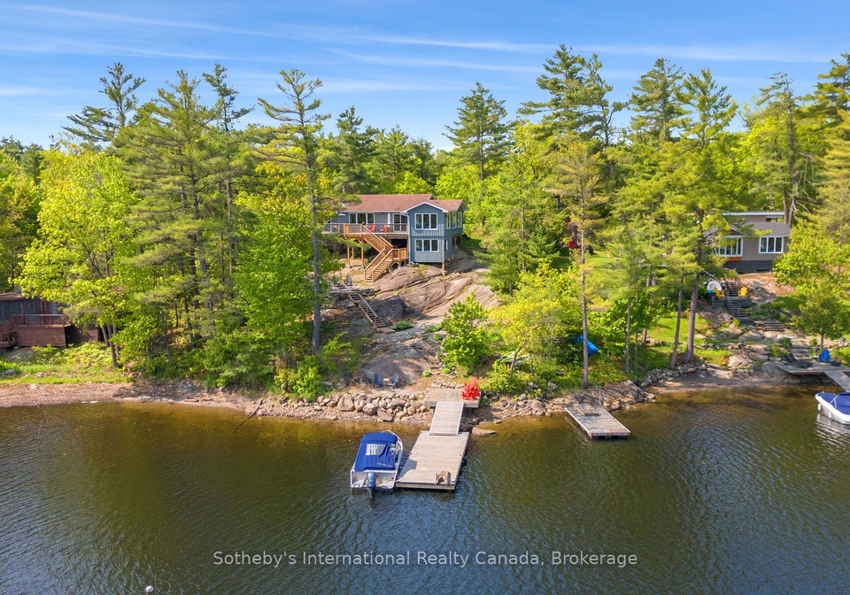 12494-shore-georgian-bay-ontario-x12197608