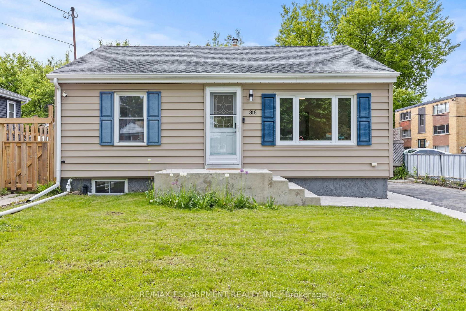 316-east-43rd-street-hamilton-ontario-x12197711