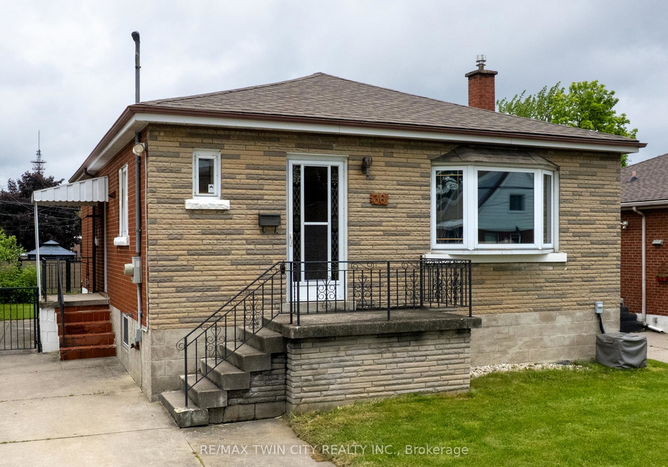 36-shadyside-avenue-hamilton-ontario-x12198734