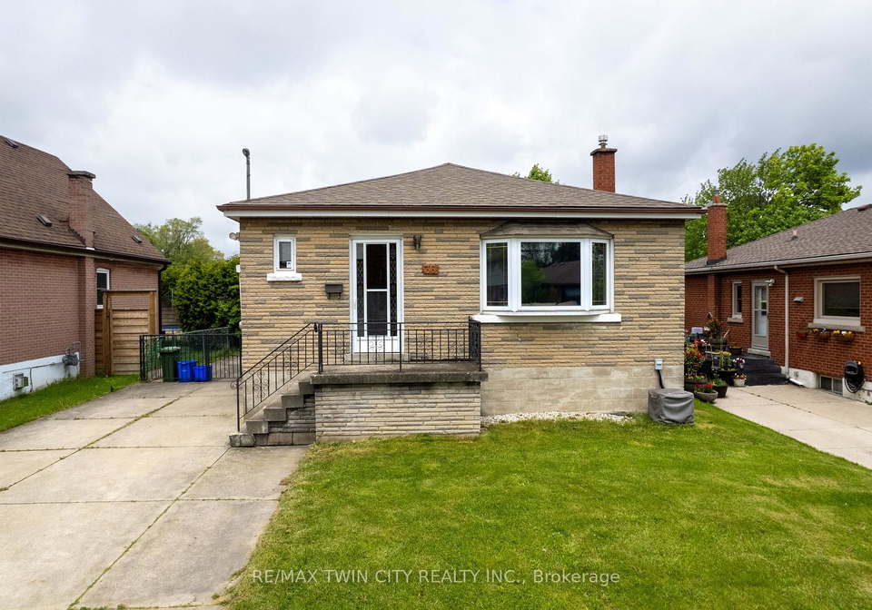 36-shadyside-avenue-hamilton-ontario-x12198734