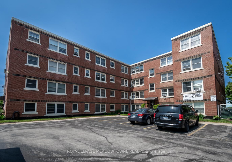 5-east-36th-street-hamilton-ontario-x12198752