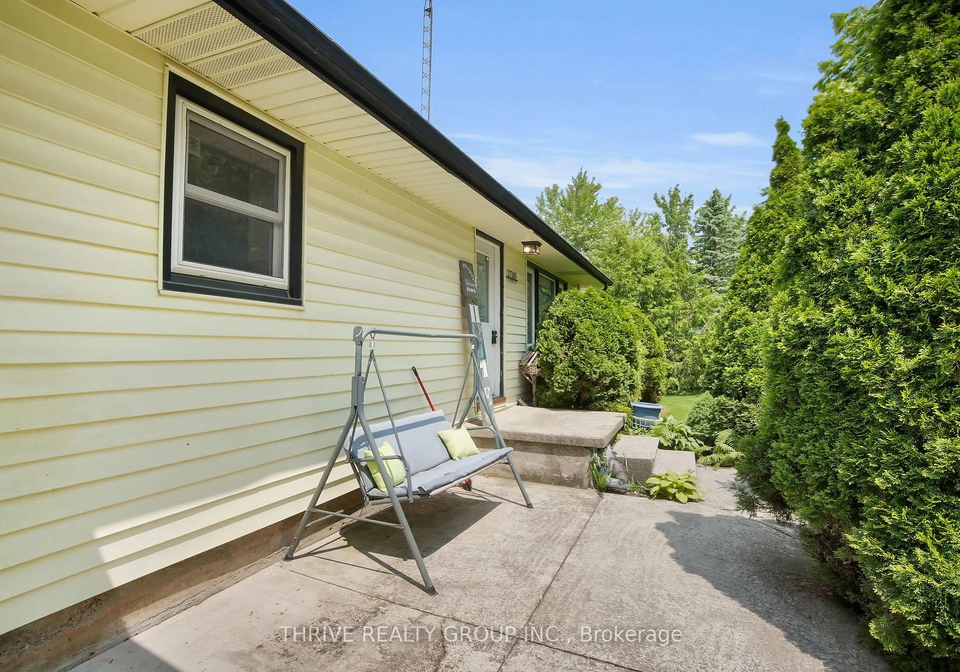 27749-clyde-street-adelaide-metcalfe-ontario-x12198867