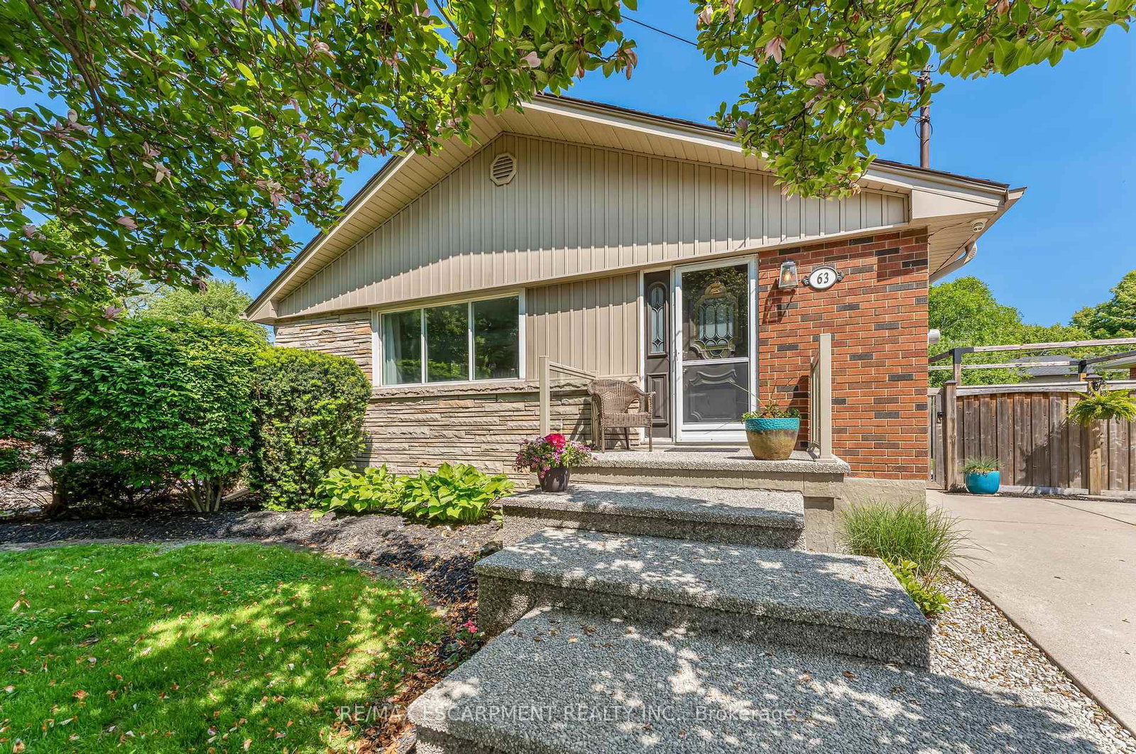 63-west-25th-street-hamilton-ontario-x12199114