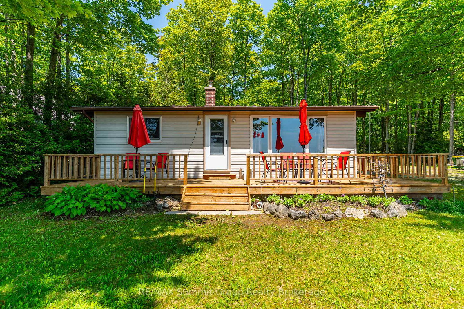 182-lakeshore-boulevard-grey-highlands-ontario-x12199412