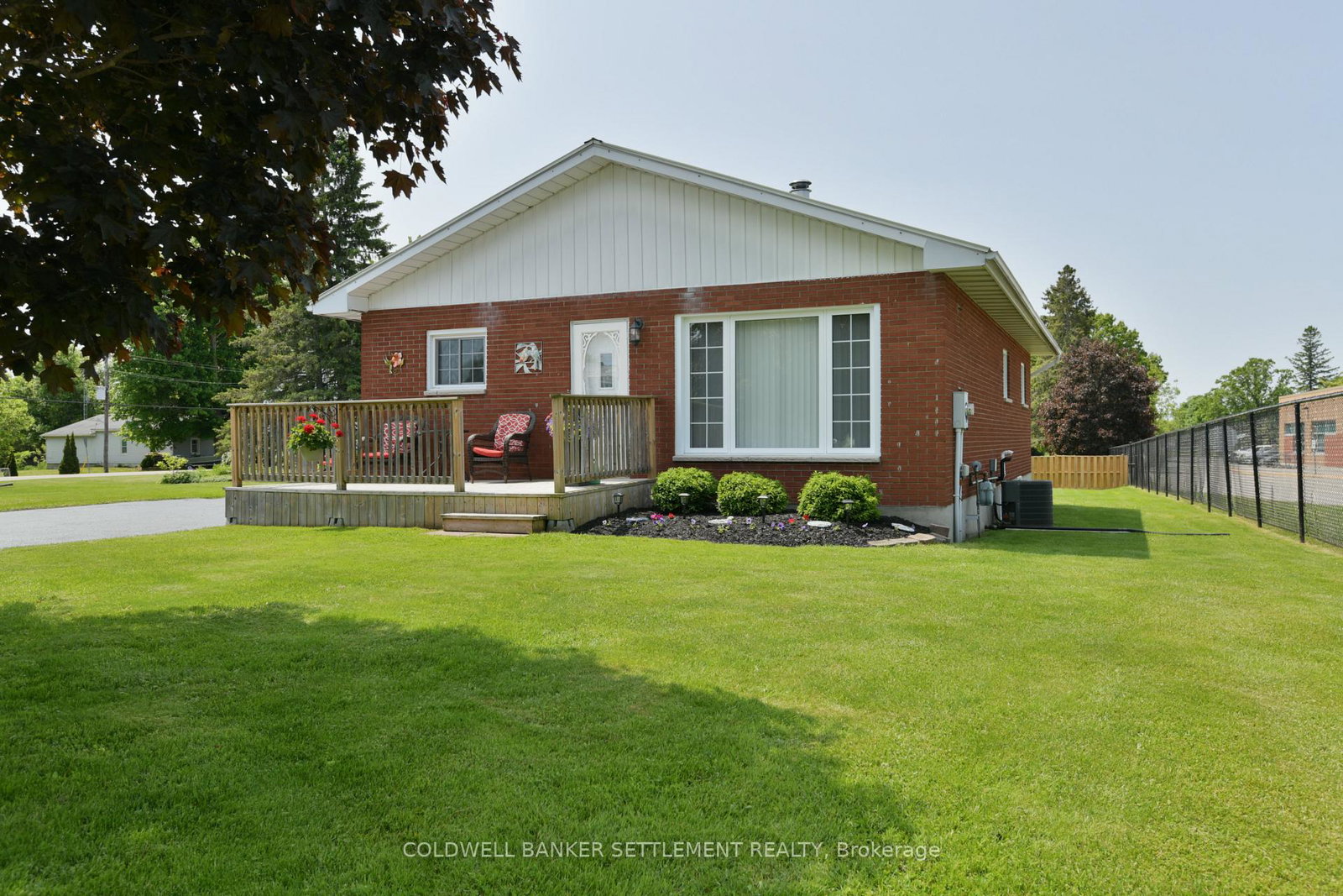 78-county-road-1-elizabethtown-kitley-ontario-x12199419