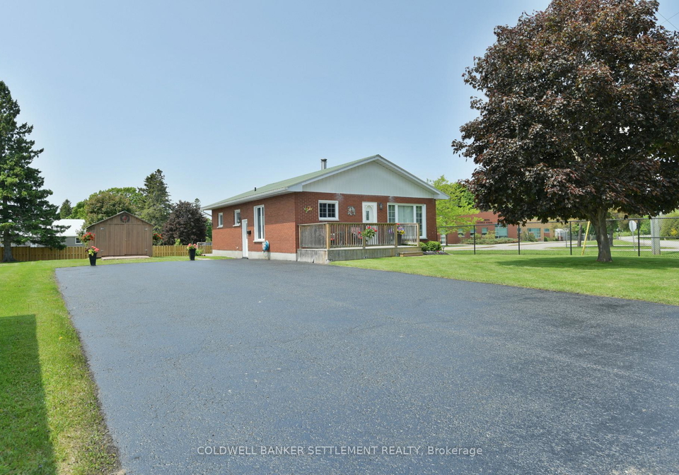 78-county-road-1-elizabethtown-kitley-ontario-x12199419